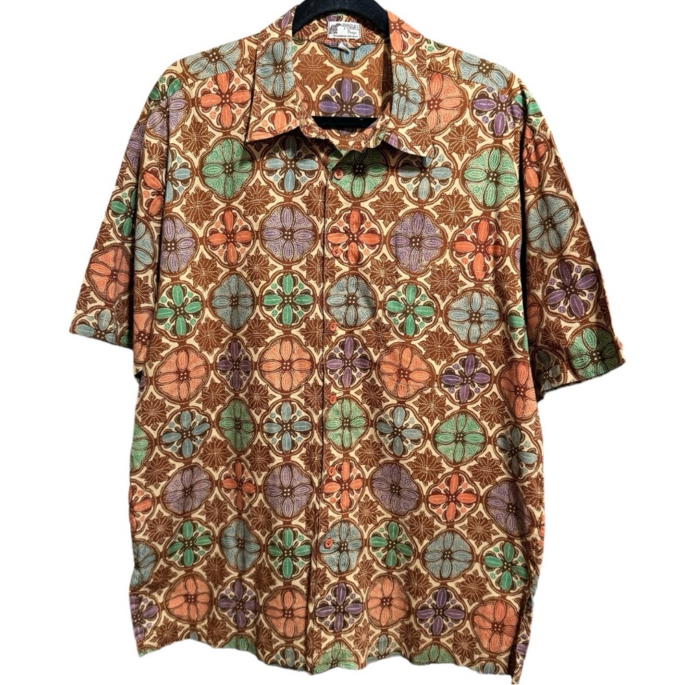 INDONESIAN BATIK TOBAL Short Sleeve Shirt Men's Sz XL Colorful Print Button Down